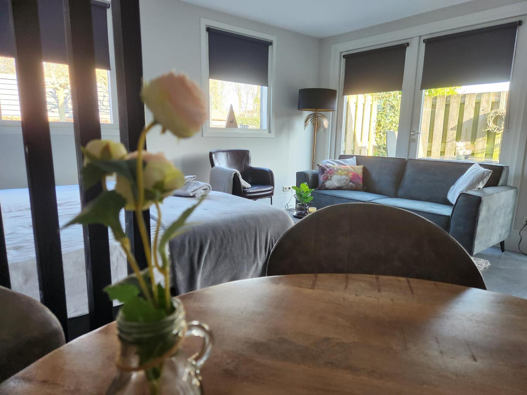 B&B Trust Барневелд Екстериор снимка